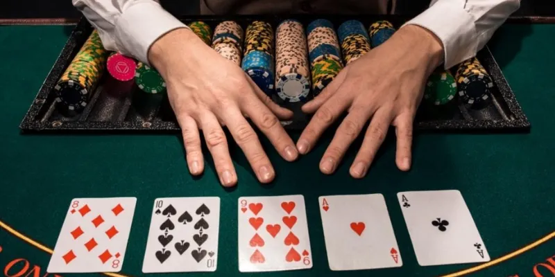 Tìm hiểu All in trong poker là gì